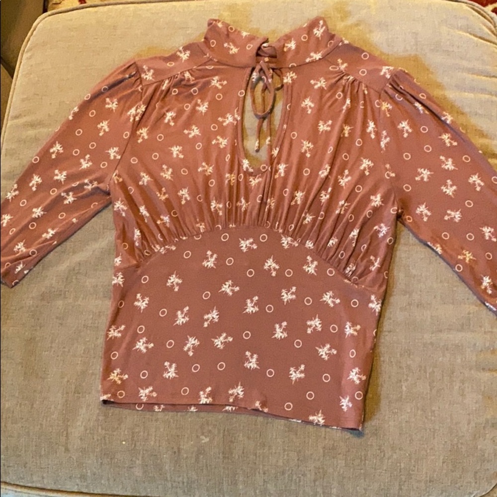 Medium brown Free People top.